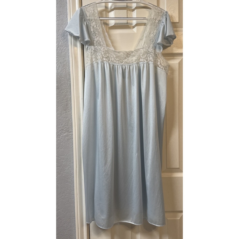 VTG Baby Doll Vassarette Pale Blue Nightgown satin Midi Gown Lace Trim Nylon XL